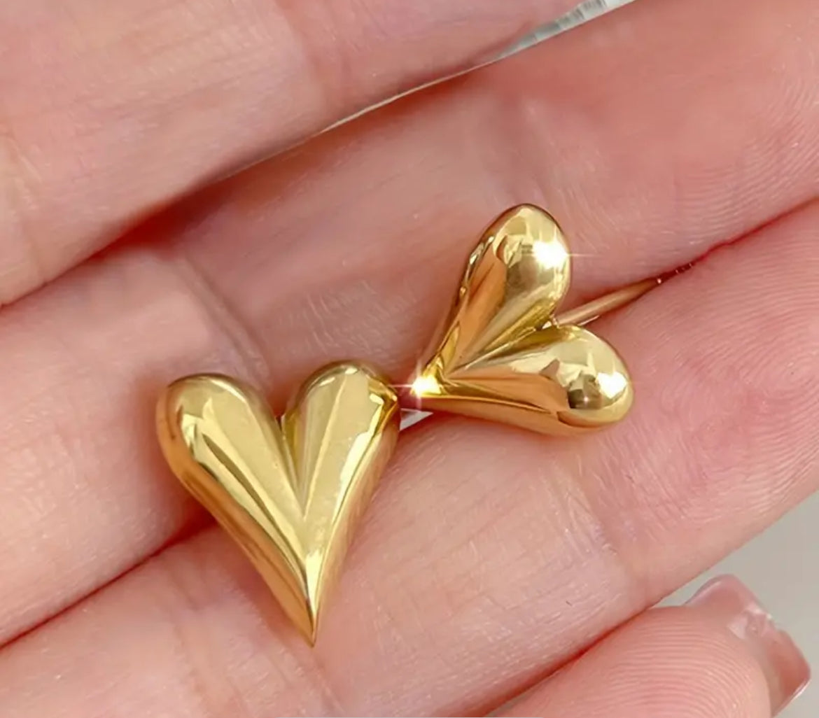 Golden Heart Studs