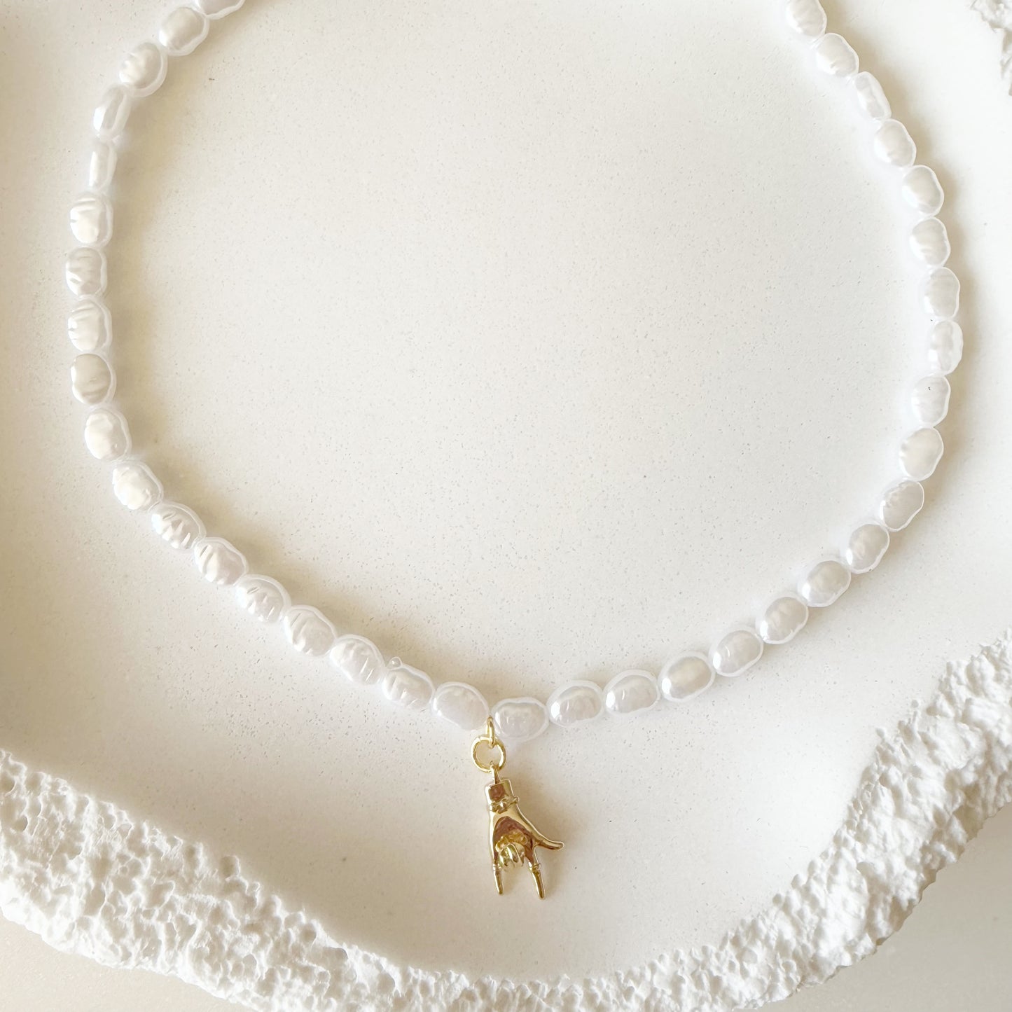 Pearl Choker & Charm