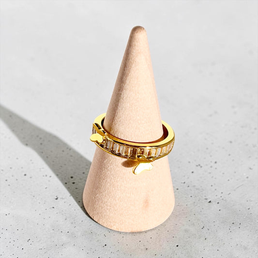 Cecillia Ring