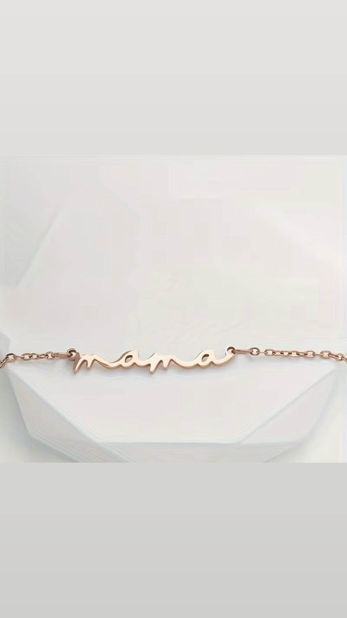 Mama in Cursive Necklace