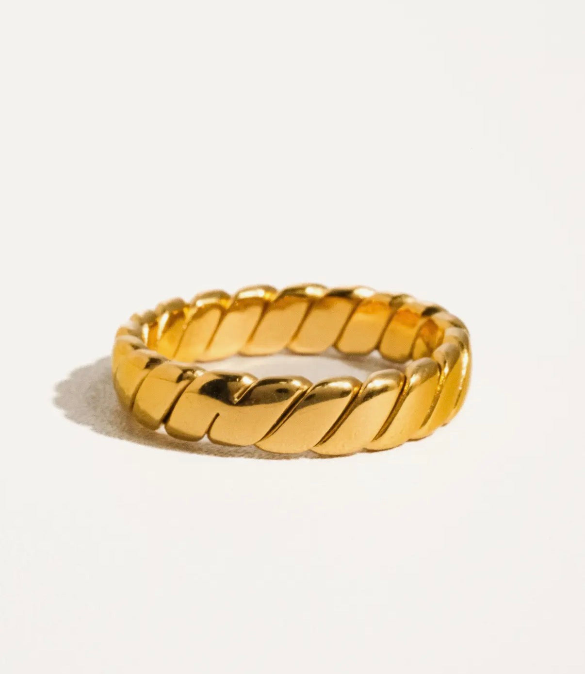 Twisted Fait Band