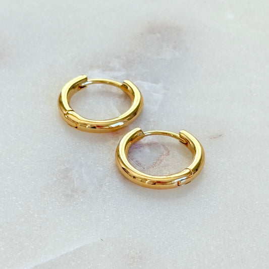 Medium Classic Gold Hoop Huggies
