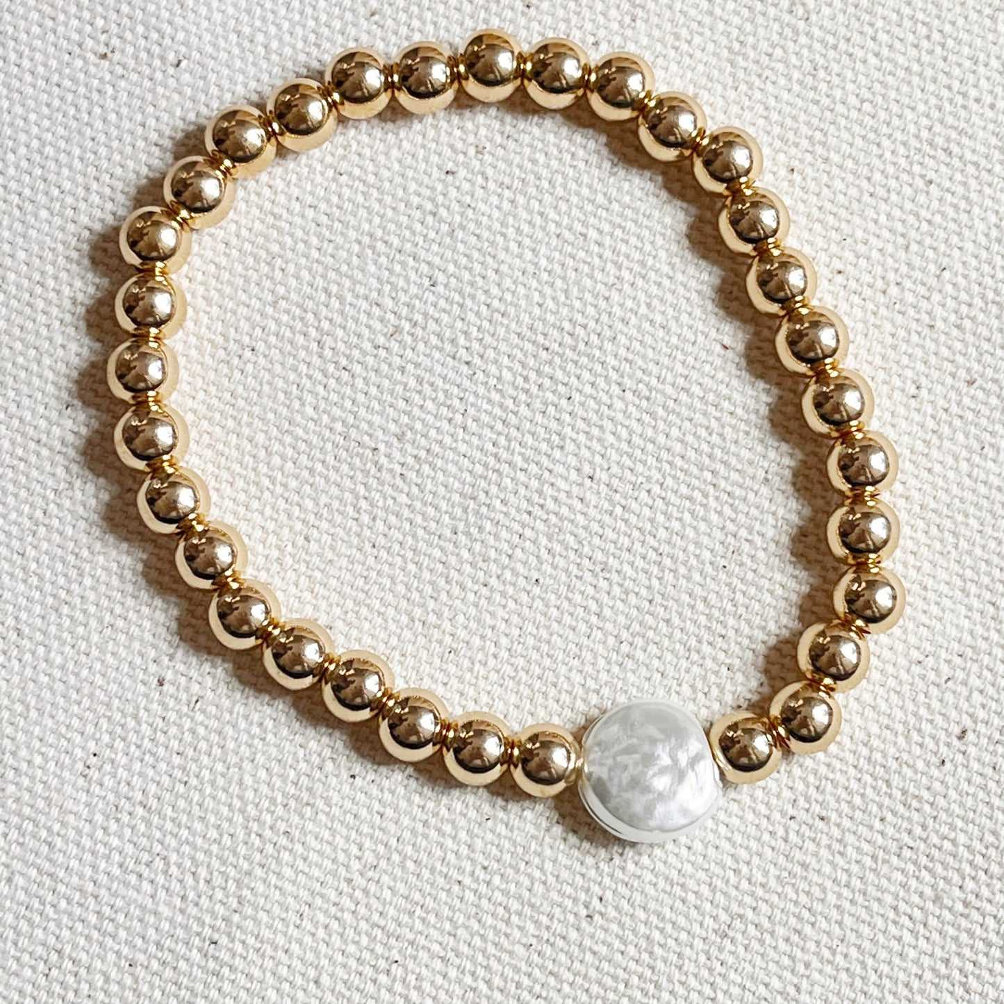 Mother Pearl Gold Beaded Bracelet